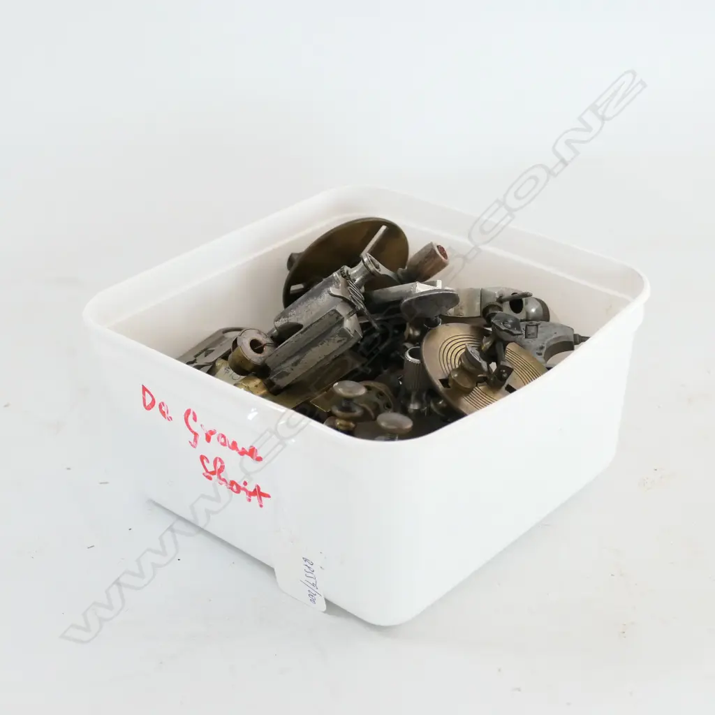 SELECTION OF WATCHMAKER'S LATHES/JACOT TOOLS Image 1++